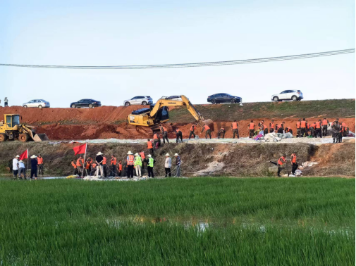 抗洪搶險報導-迎“汛”而上,奔赴前線 -299.png